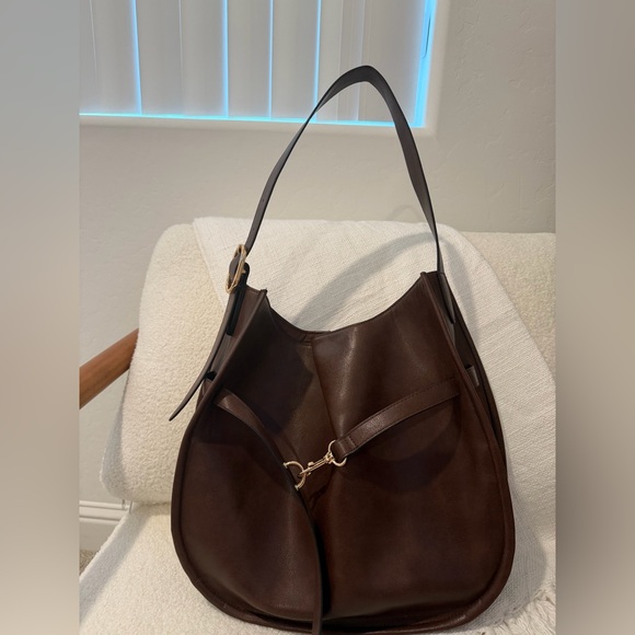 H&M Handbags - H&M Dark Brown Hobo Bag